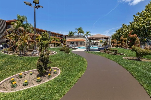 Best Western Plus Stovall's Inn image 10